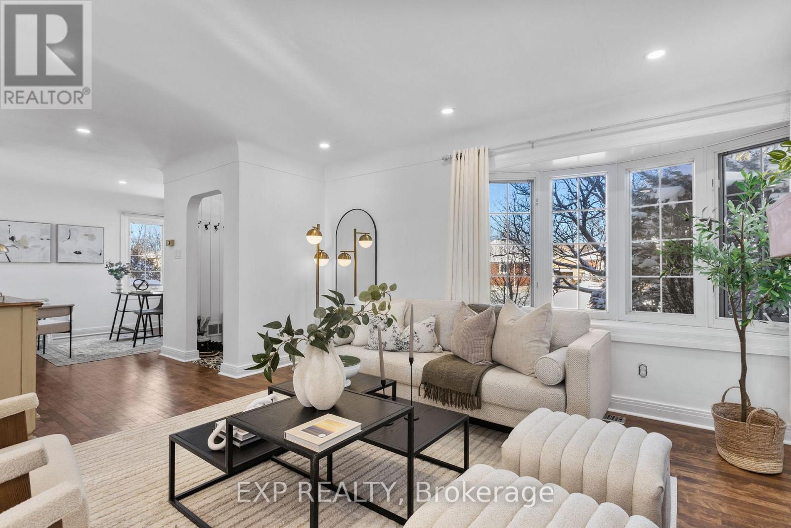 576 Donald Street, Ottawa, Ontario  K1K 1L6 - Photo 5 - X12712828