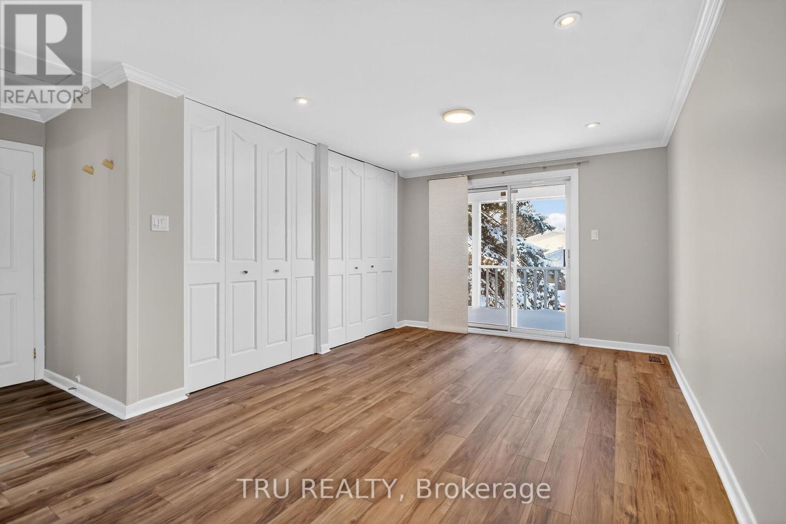 12 Apache Crescent, Ottawa, Ontario  K2E 6H7 - Photo 24 - X12712864