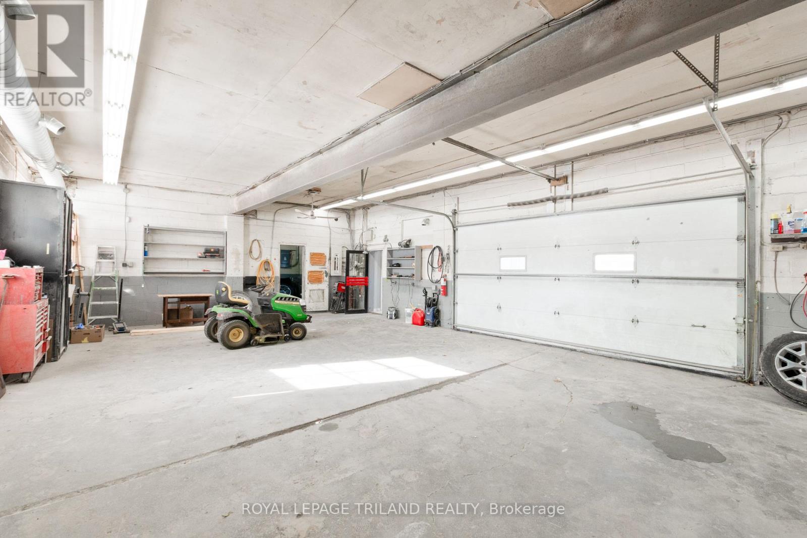 9664 Belmont Road, Central Elgin, Ontario  N5P 3S7 - Photo 7 - X12712744