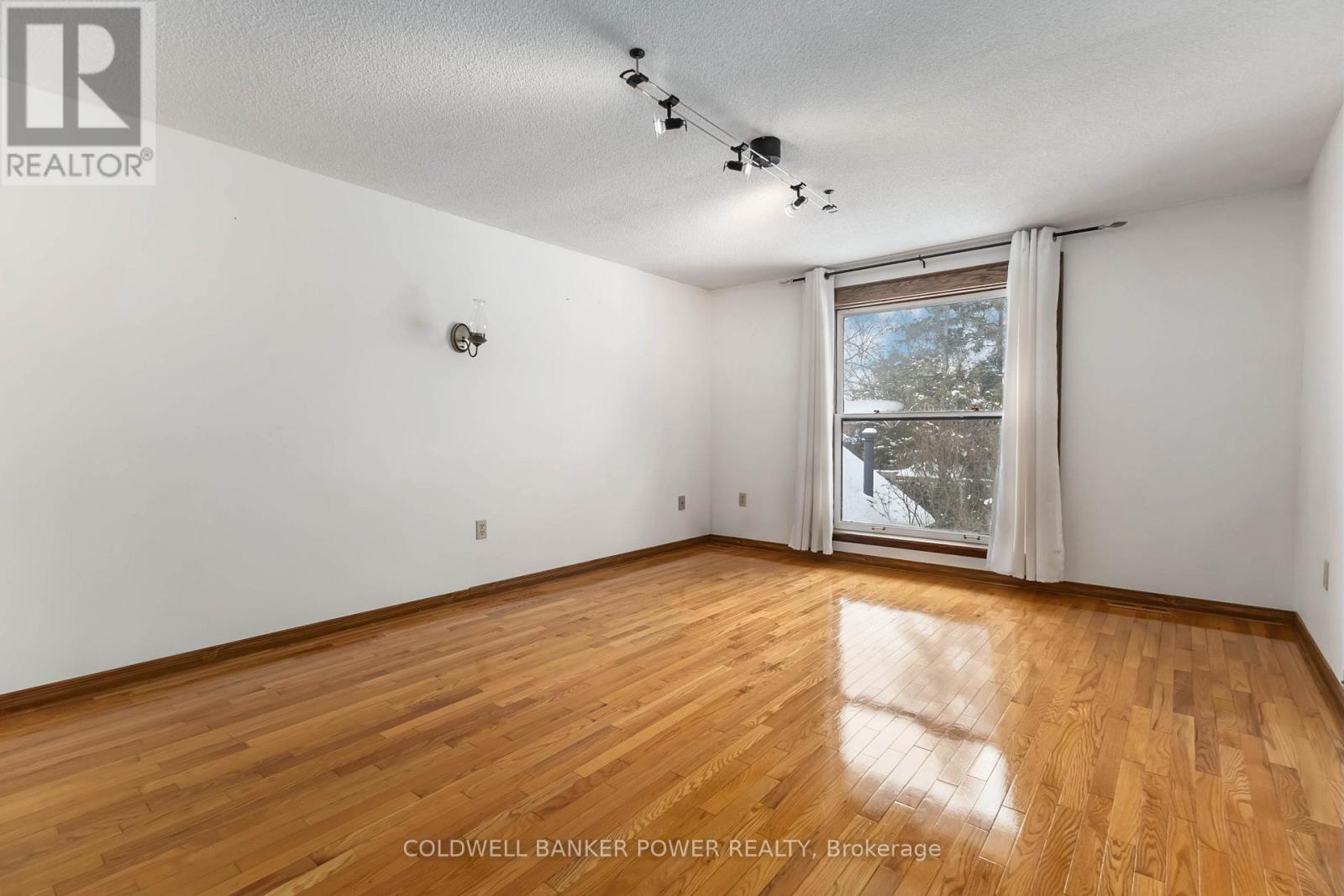 402 Victoria Street, London East, Ontario  N5Y 4A9 - Photo 27 - X12712782