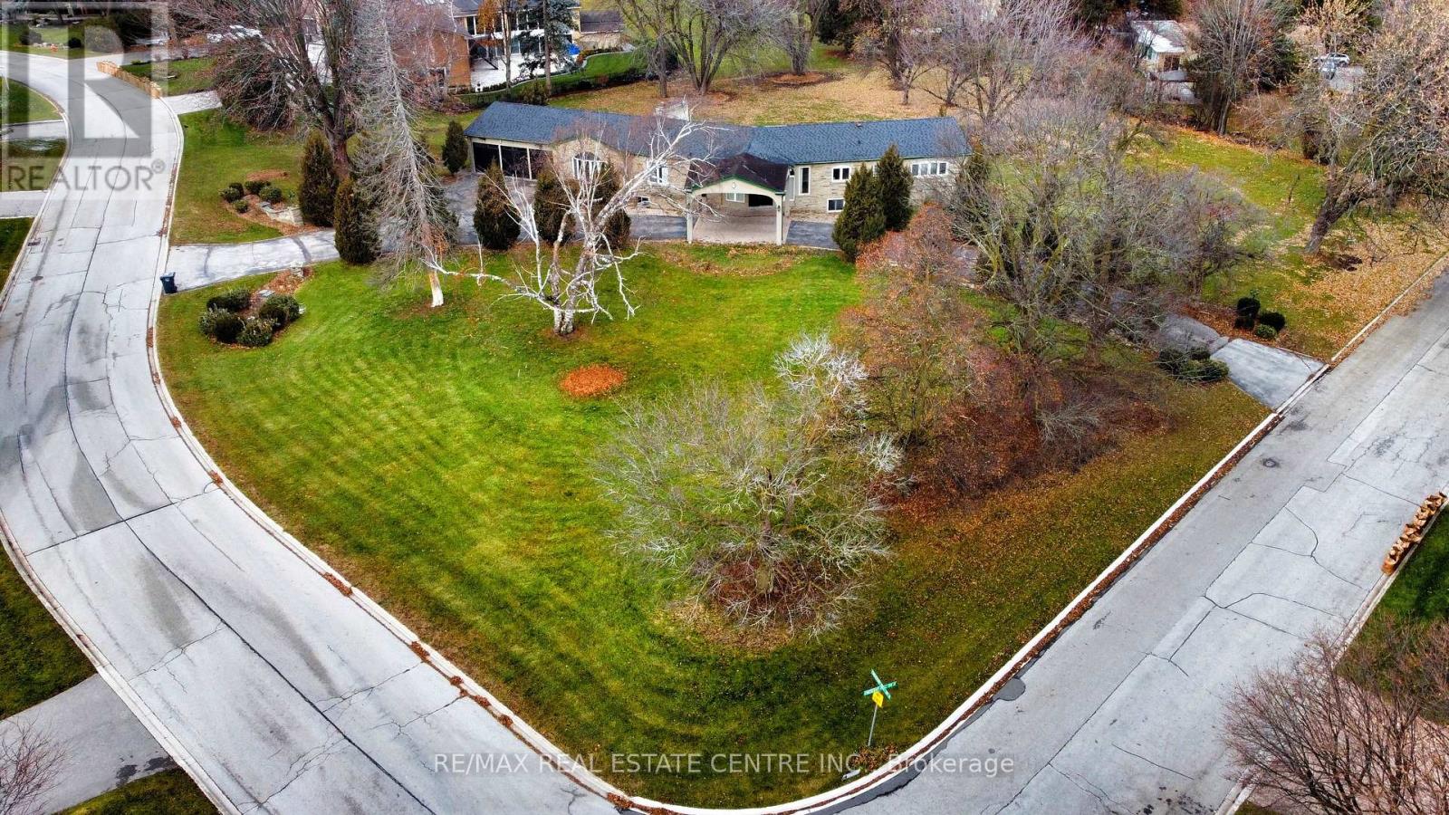 20 Crescent Hill Drive N, Brampton, Ontario  L6S 1C7 - Photo 29 - W12588524