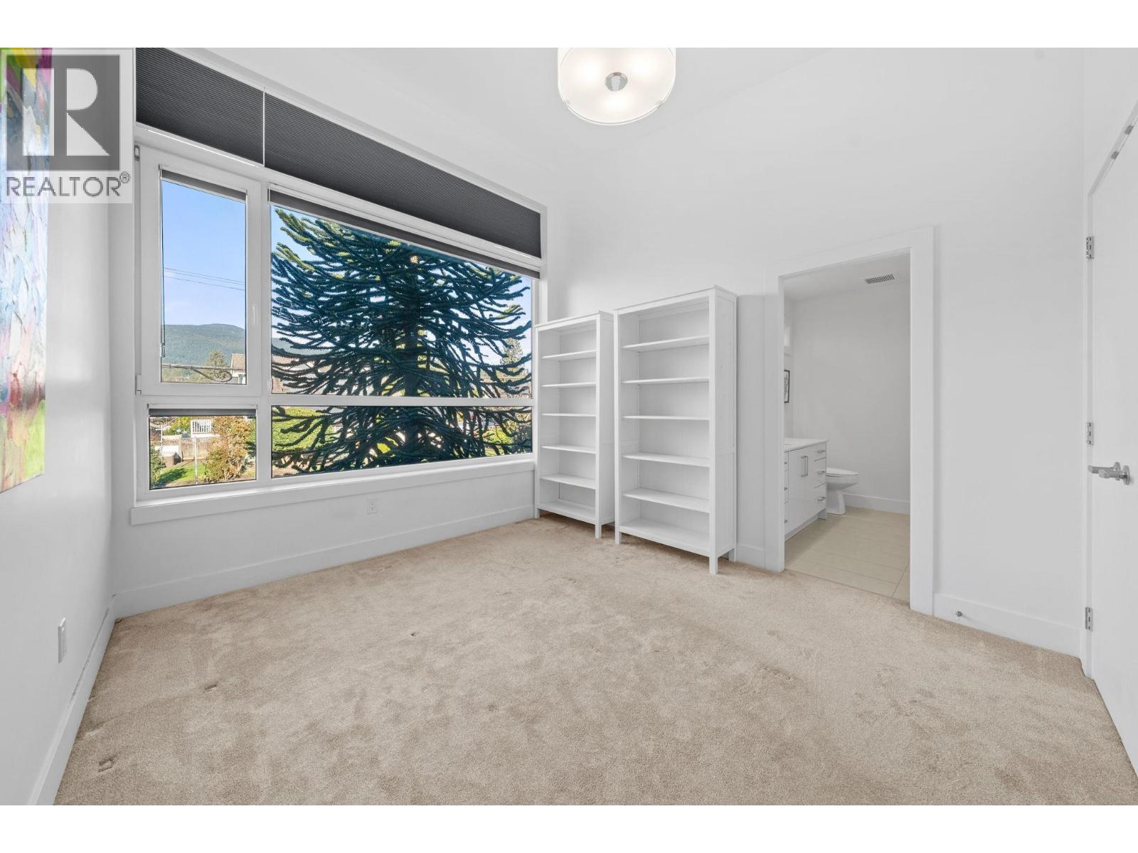 361 E 15th Street, North Vancouver, British Columbia  V7L 2R6 - Photo 20 - R3081200