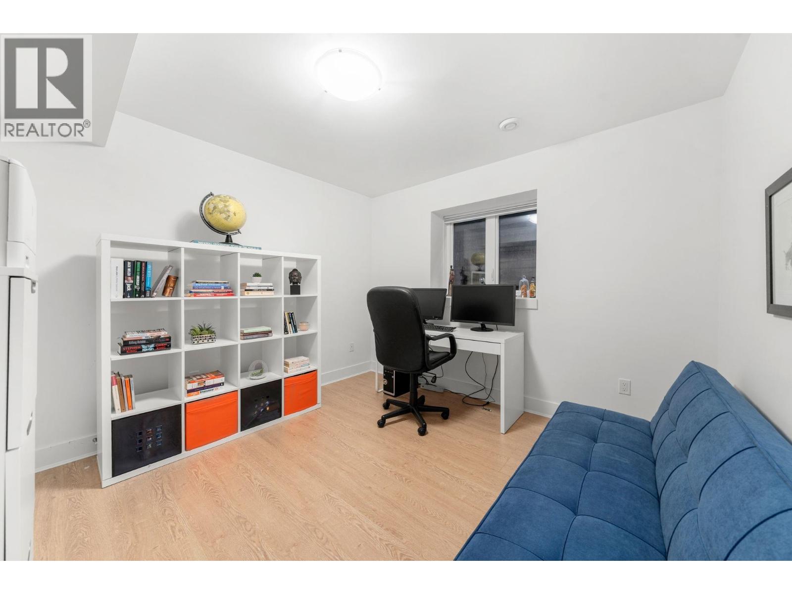 361 E 15th Street, North Vancouver, British Columbia  V7L 2R6 - Photo 30 - R3081200