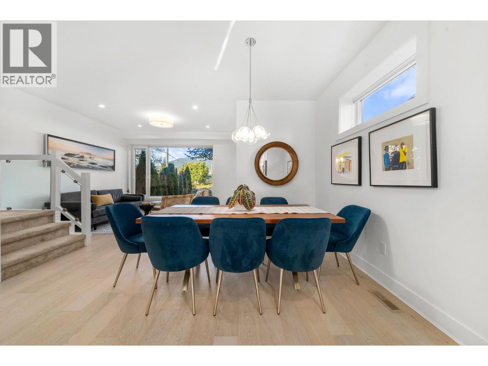 361 E 15th Street, North Vancouver, British Columbia  V7L 2R6 - Photo 9 - R3081200