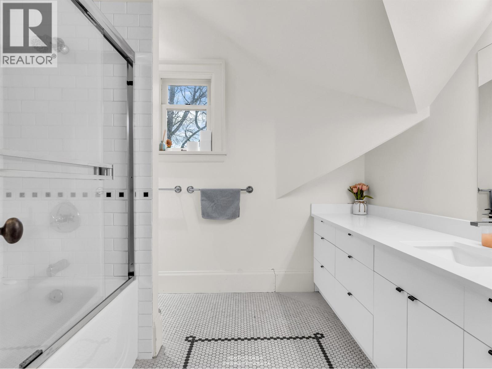 1712 Cedar Crescent, Vancouver, British Columbia  V6J 2R2 - Photo 16 - R3081193