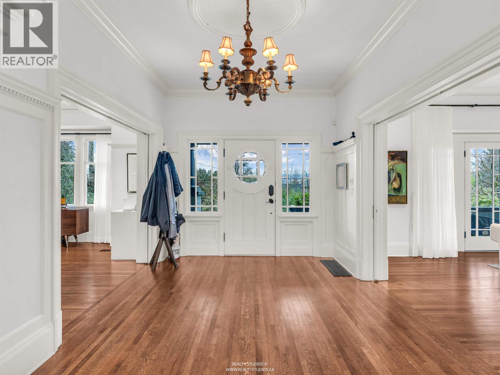 1712 Cedar Crescent, Vancouver, British Columbia  V6J 2R2 - Photo 2 - R3081193