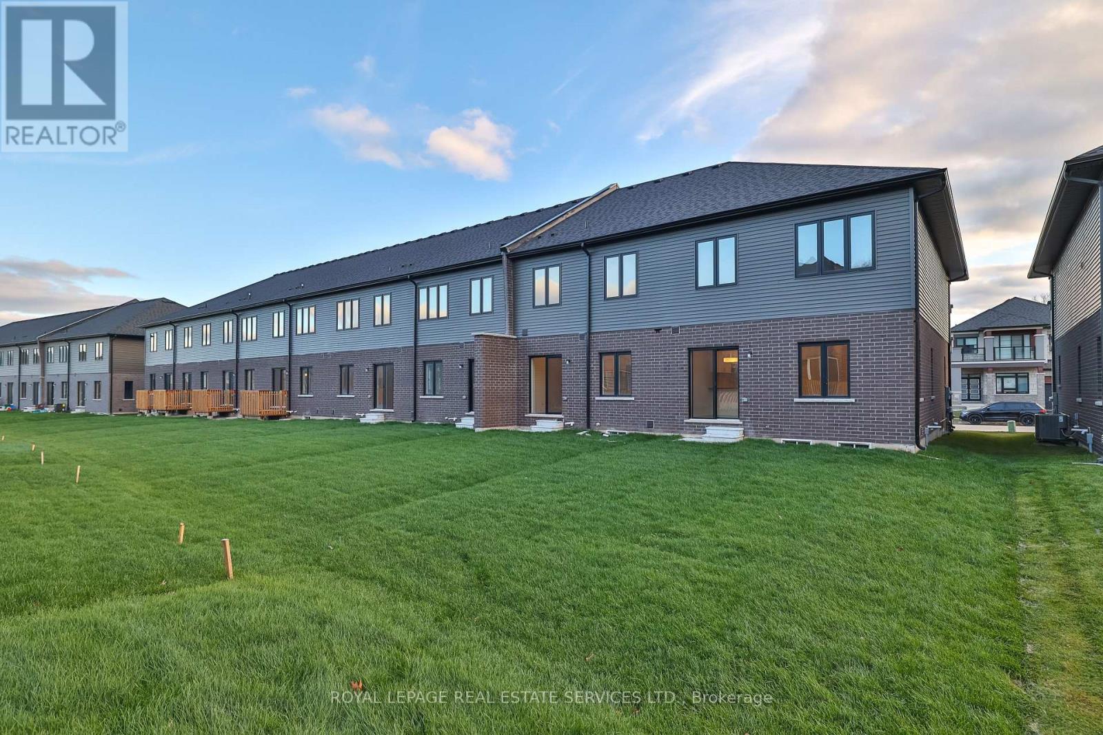 56 Mckernan Avenue, Brantford, Ontario  N3V 0B9 - Photo 34 - X12570076