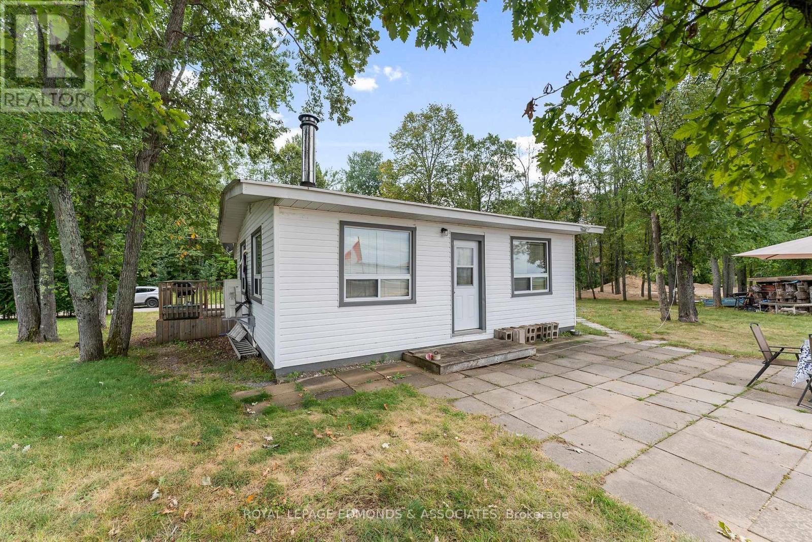 45 Greatview Trail, Whitewater Region, Ontario  K8A 6W2 - Photo 4 - X12386675