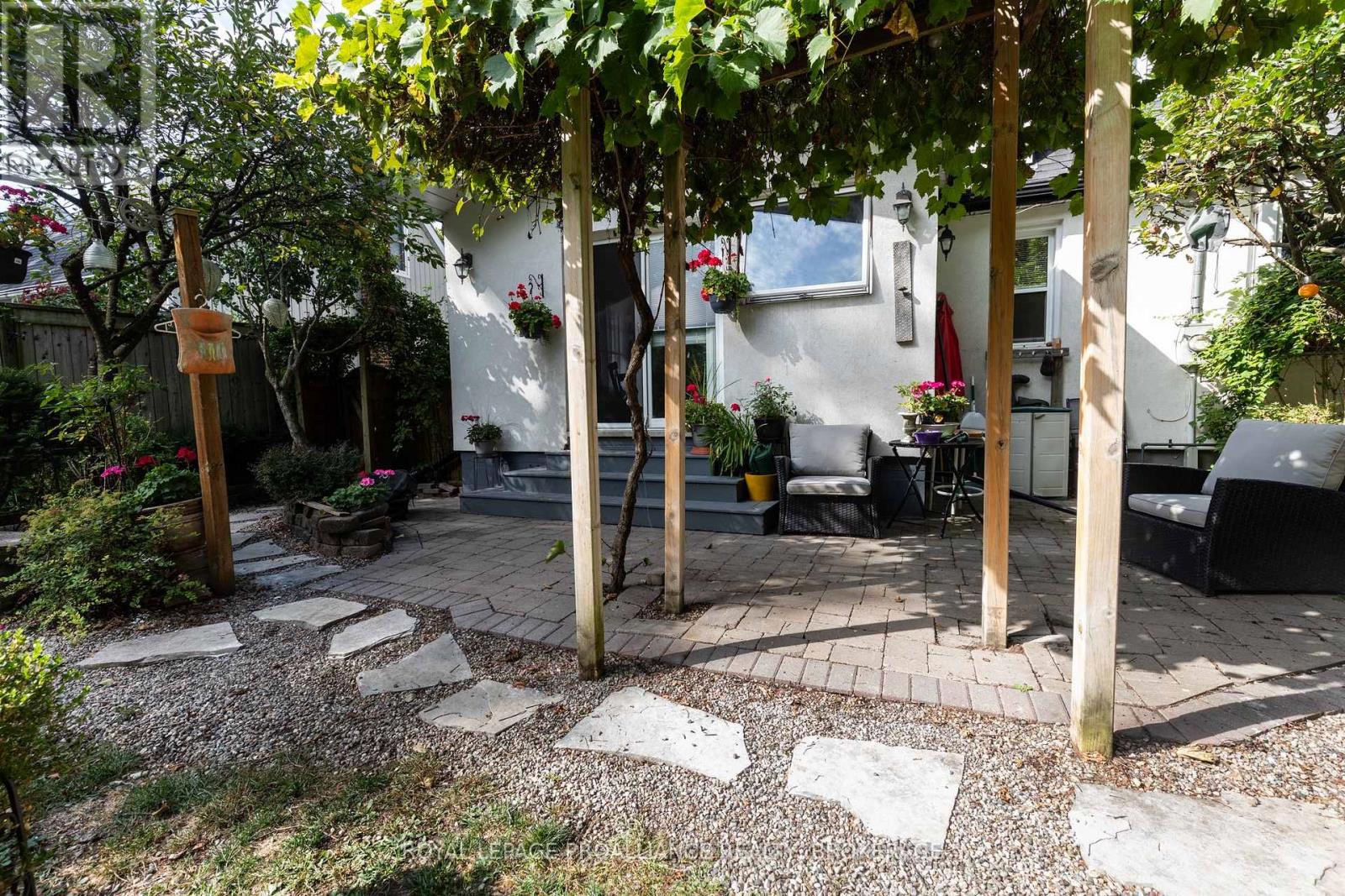 337 Palace Road, Kingston, Ontario  K7L 4T4 - Photo 36 - X12712550