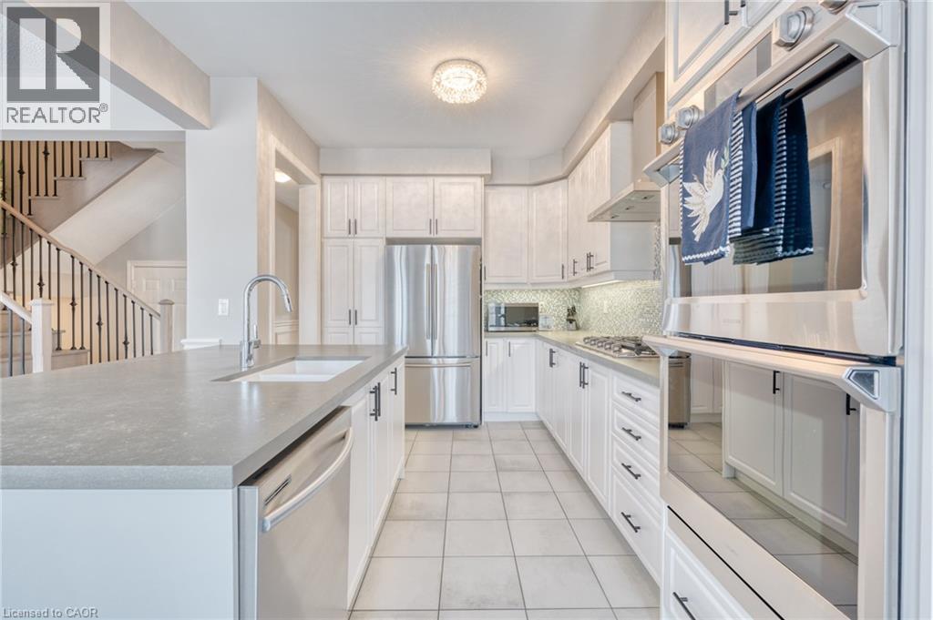 311 Humphrey Street, Waterdown, Ontario  L8B 1X4 - Photo 10 - 40799734