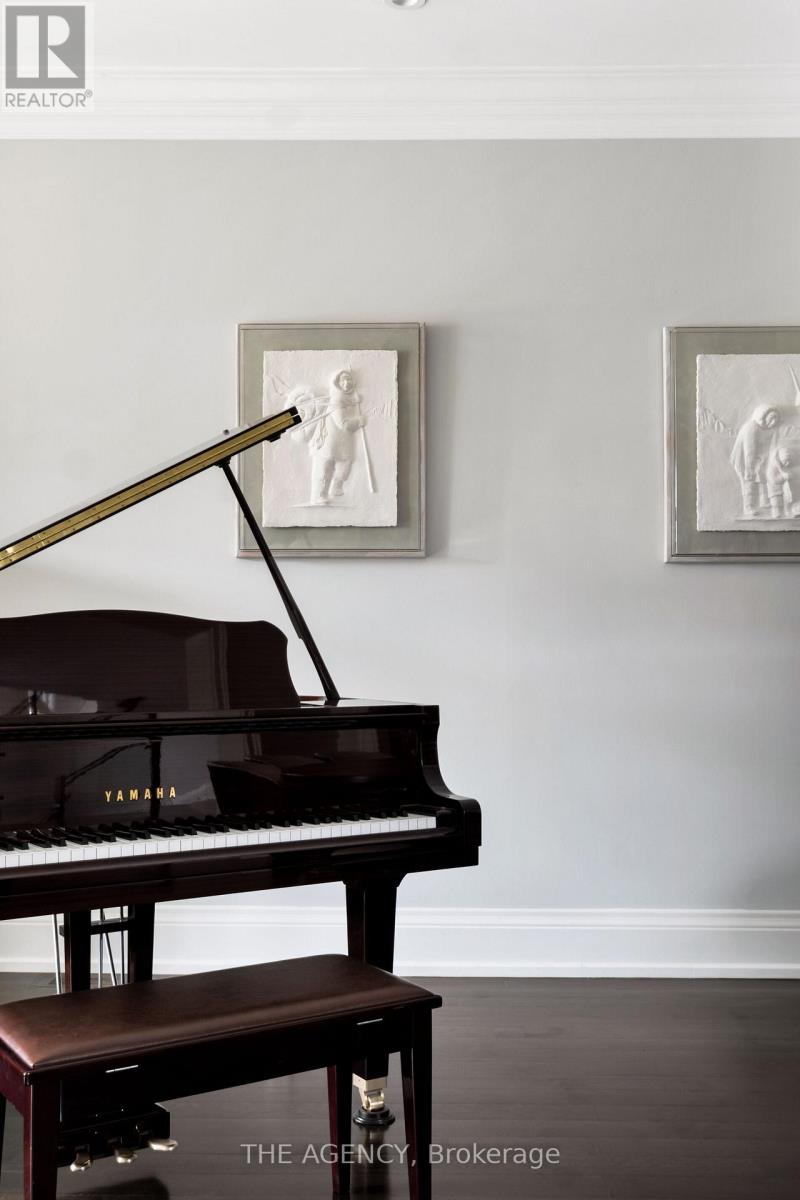 190 Forest Hill Road, Toronto, Ontario  M5P 2N4 - Photo 6 - C12712660