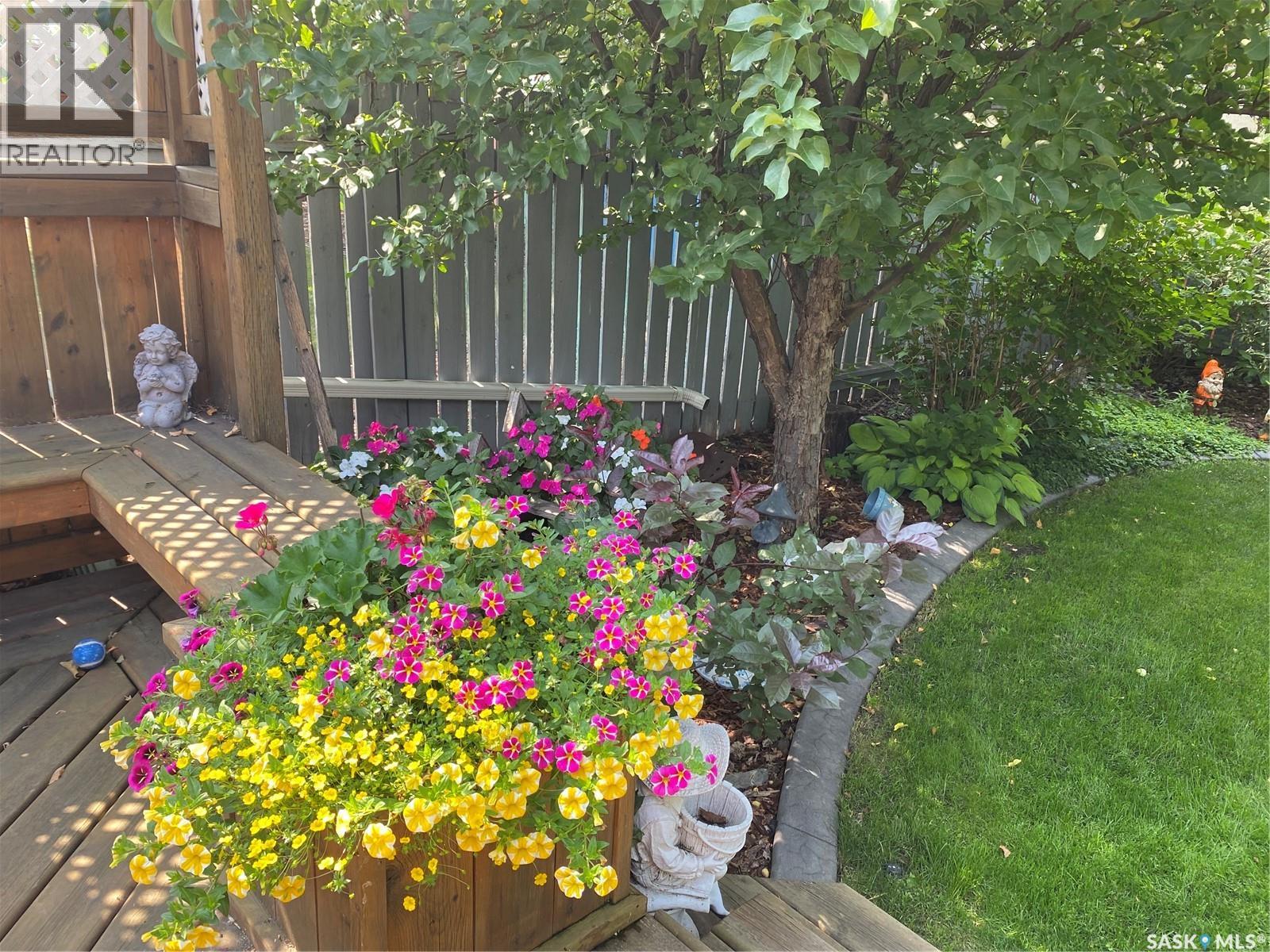 338 Armstrong Way, Saskatoon, Saskatchewan  S7N 3M8 - Photo 42 - SK027106