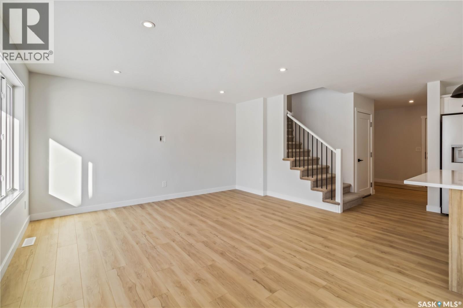 326 Katz Avenue, Saskatoon, Saskatchewan  S7V 1Y6 - Photo 8 - SK027099