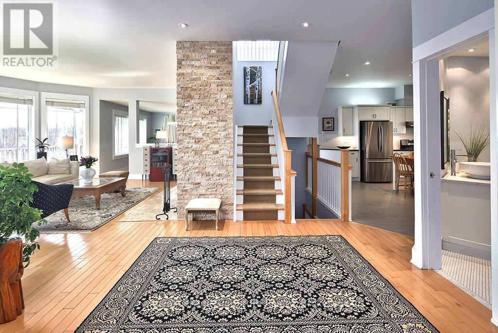 807035 25th Side Road, Grey Highlands, Ontario  N0C 1G0 - Photo 13 - X12294165