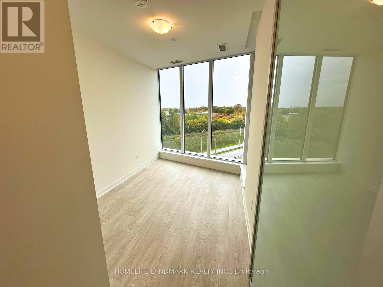 612 - 1 Kyle Lowry Road, Toronto, Ontario  M3C 0S6 - Photo 4 - C12712770