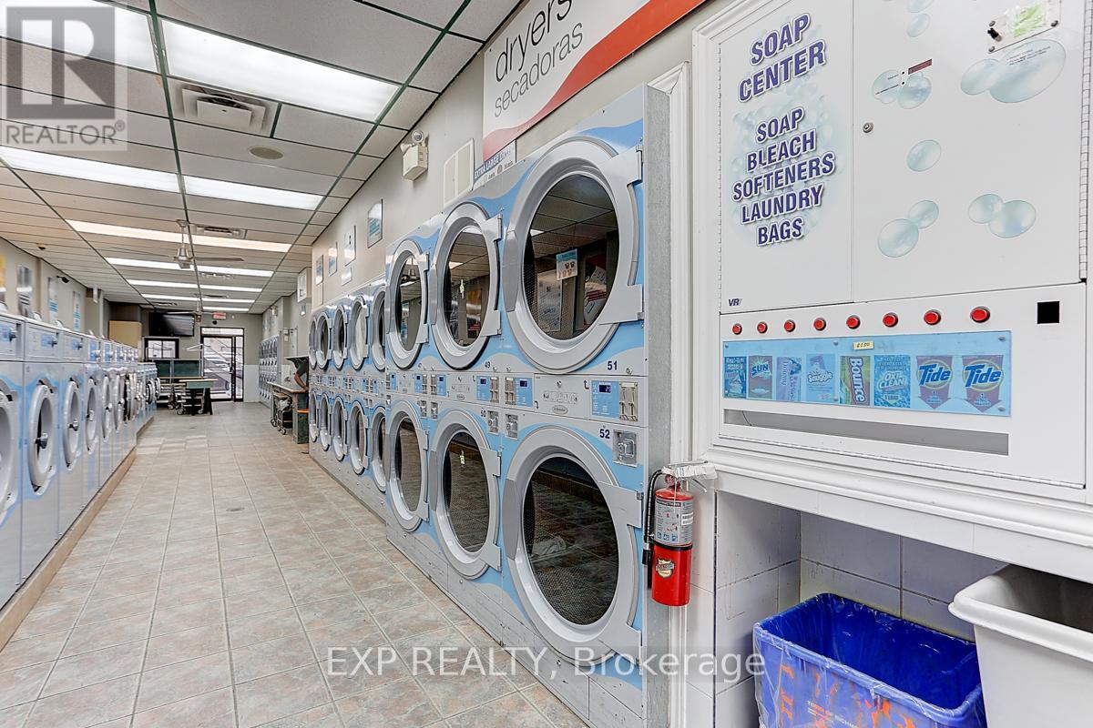 600 Parliament Street, Toronto, Ontario  M4X 1R2 - Photo 26 - C12712802