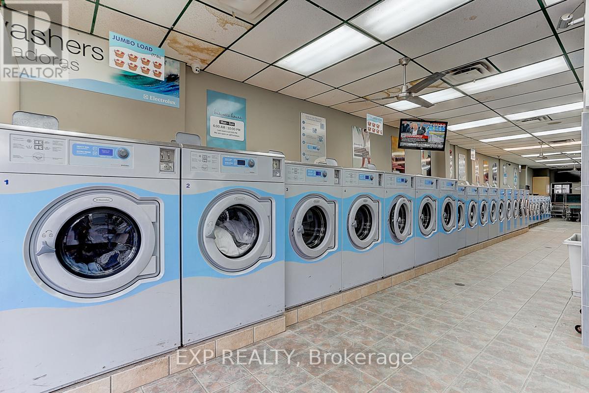 600 Parliament Street, Toronto, Ontario  M4X 1R2 - Photo 10 - C12712810