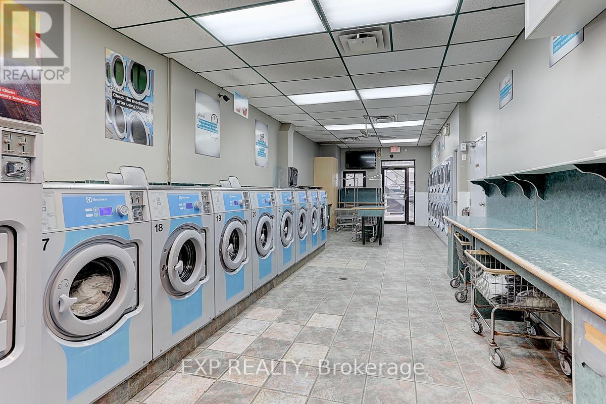 600 Parliament Street, Toronto, Ontario  M4X 1R2 - Photo 13 - C12712810