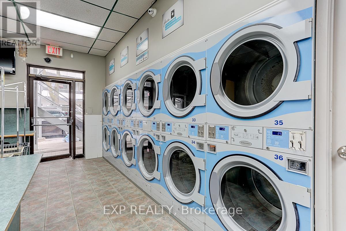 600 Parliament Street, Toronto, Ontario  M4X 1R2 - Photo 14 - C12712810