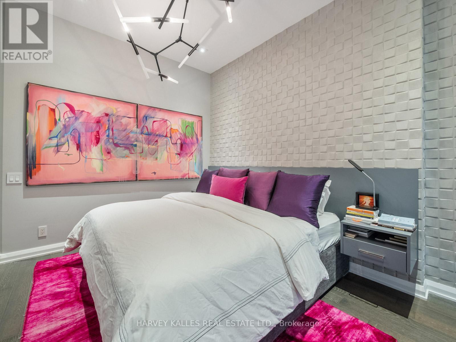 303 - 155 Yorkville Avenue, Toronto, Ontario  M5R 0B4 - Photo 13 - C12712814