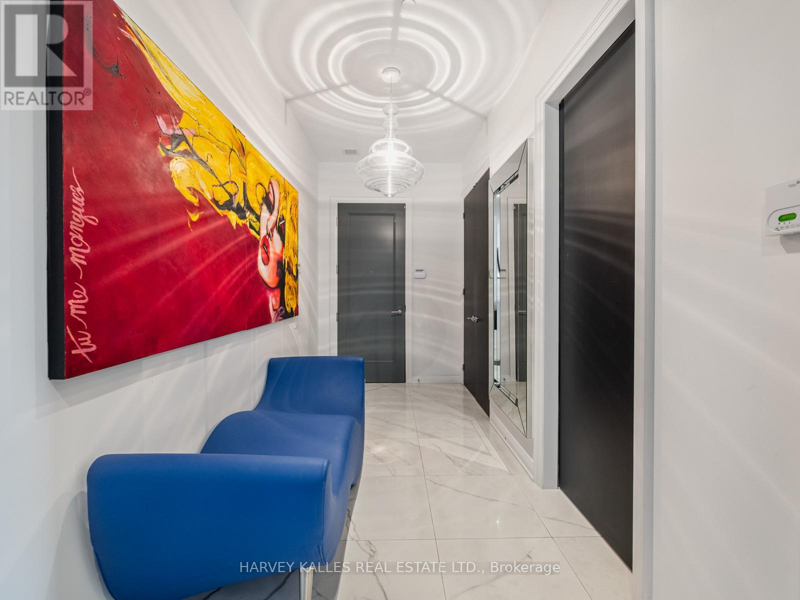 303 - 155 Yorkville Avenue, Toronto, Ontario  M5R 0B4 - Photo 8 - C12712814