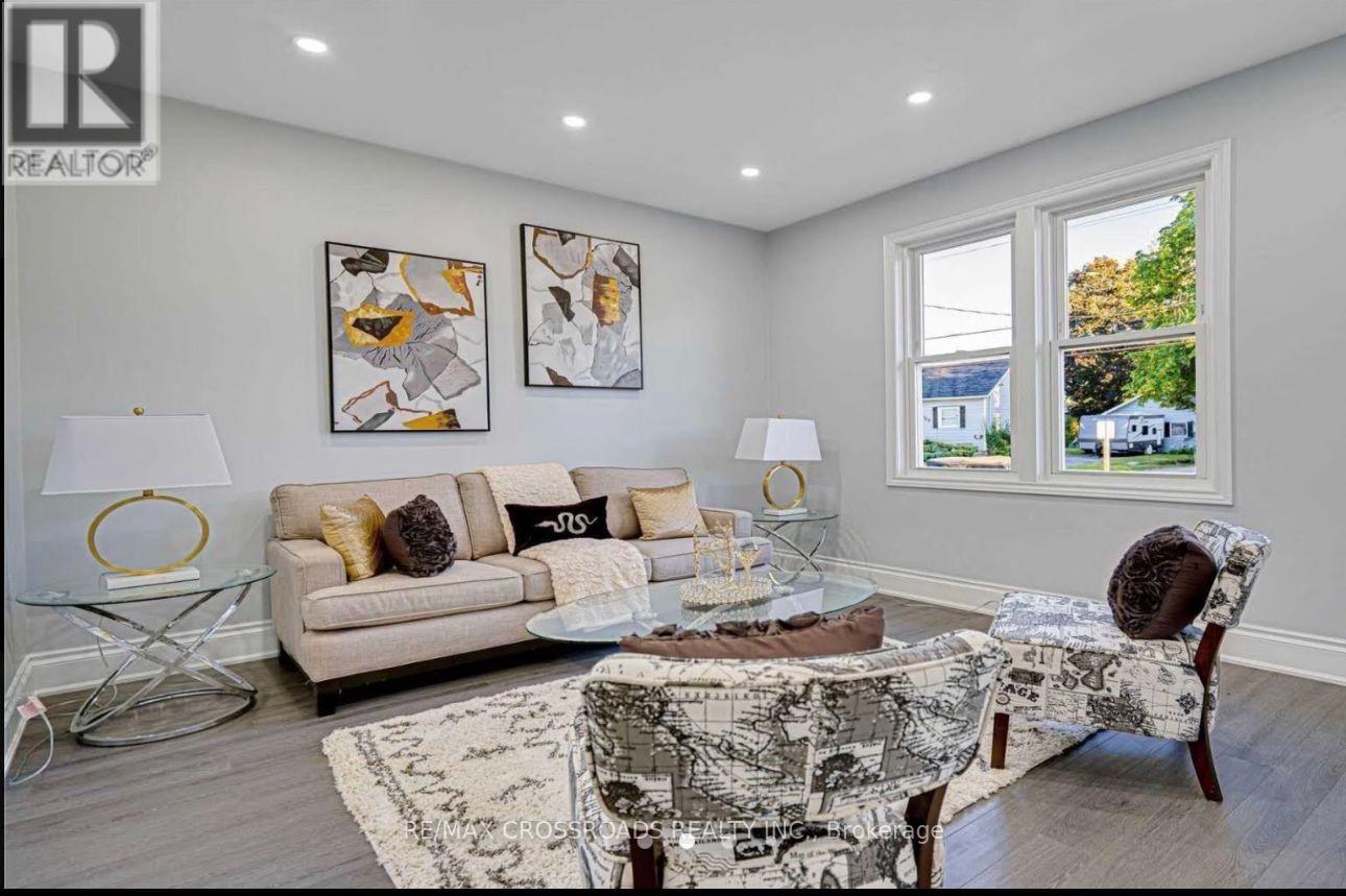 Main/upper - 144 Conant Street, Oshawa, Ontario  L1H 3R8 - Photo 3 - E12712796