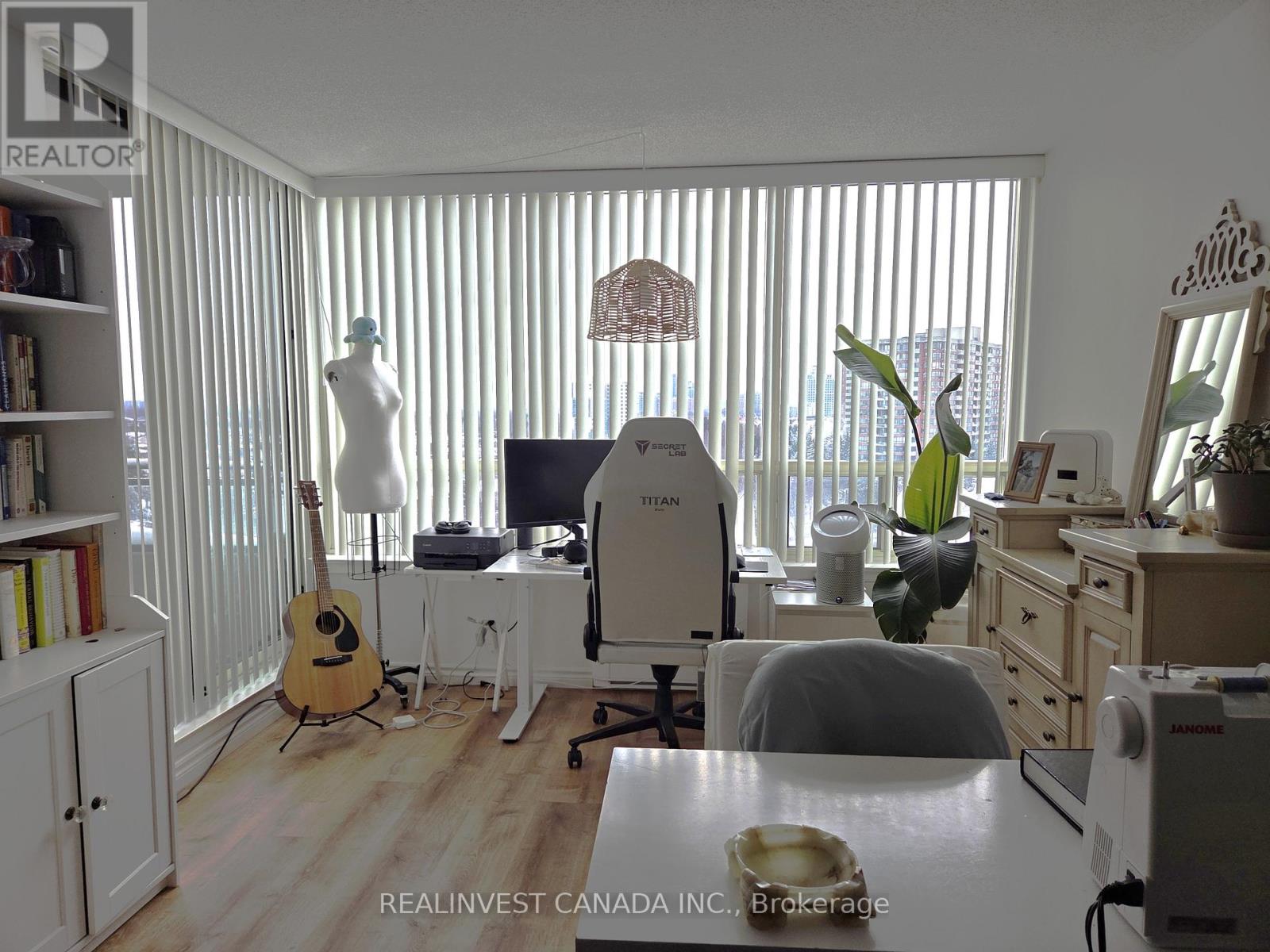 920 - 32 Clarissa Drive, Richmond Hill, Ontario  L4C 9R7 - Photo 18 - N12712780