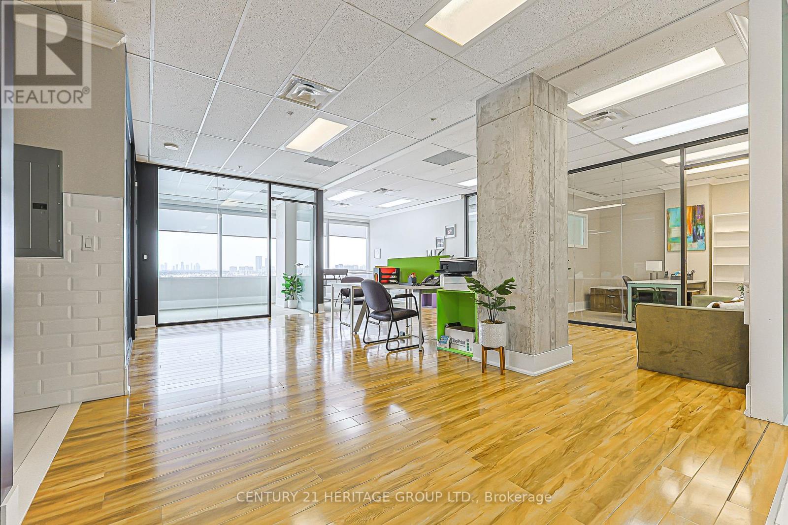 810-811 - 7191 Yonge Street, Markham, Ontario  L3T 0C4 - Photo 10 - N12712784