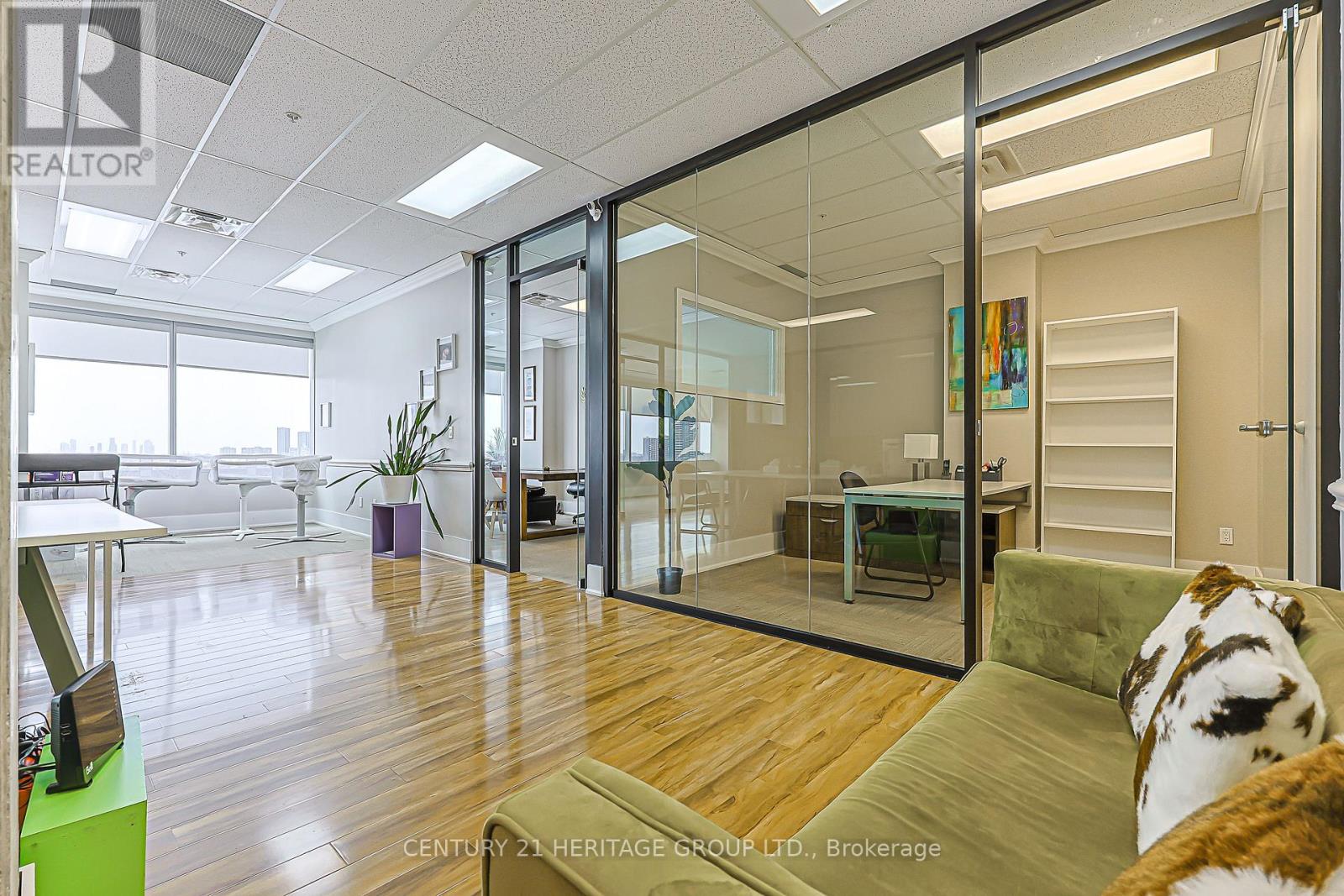 810-811 - 7191 Yonge Street, Markham, Ontario  L3T 0C4 - Photo 12 - N12712784