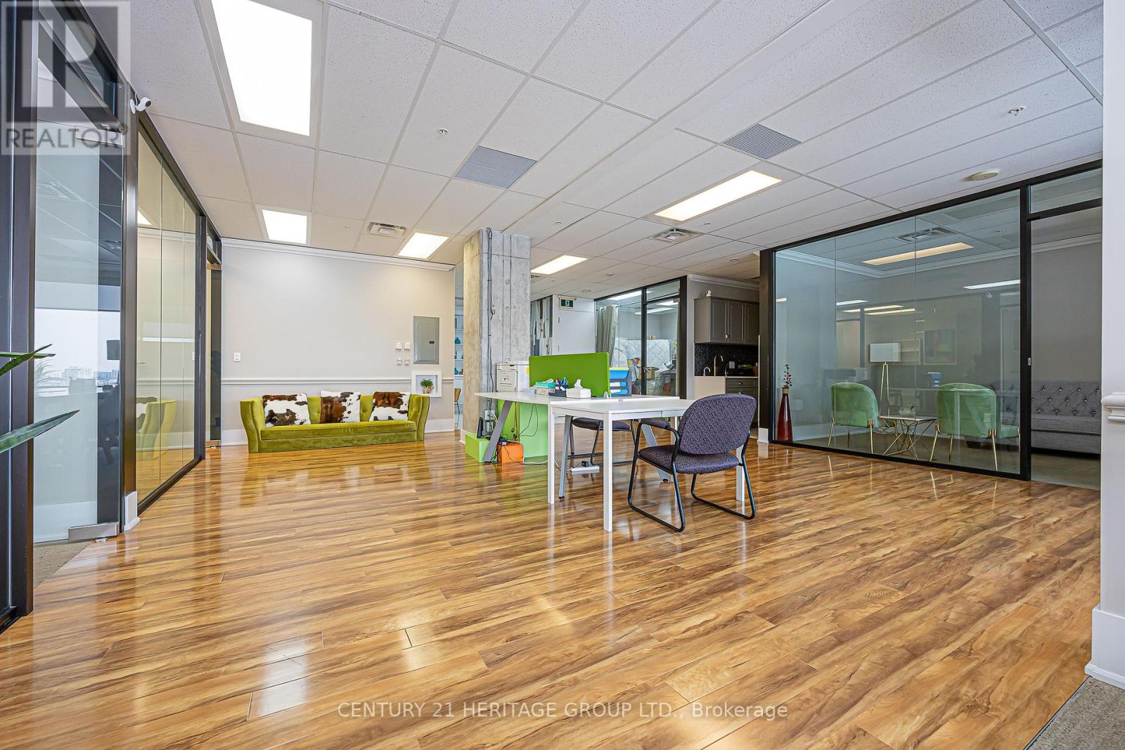 810-811 - 7191 Yonge Street, Markham, Ontario  L3T 0C4 - Photo 14 - N12712784