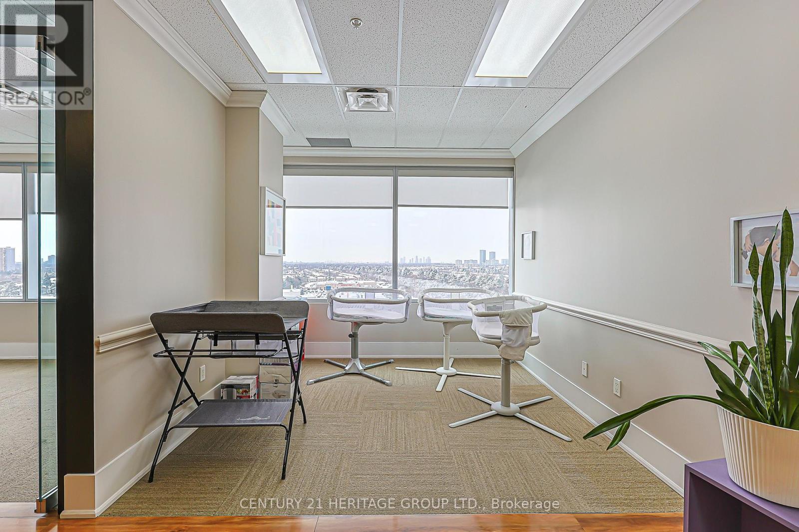 810-811 - 7191 Yonge Street, Markham, Ontario  L3T 0C4 - Photo 16 - N12712784