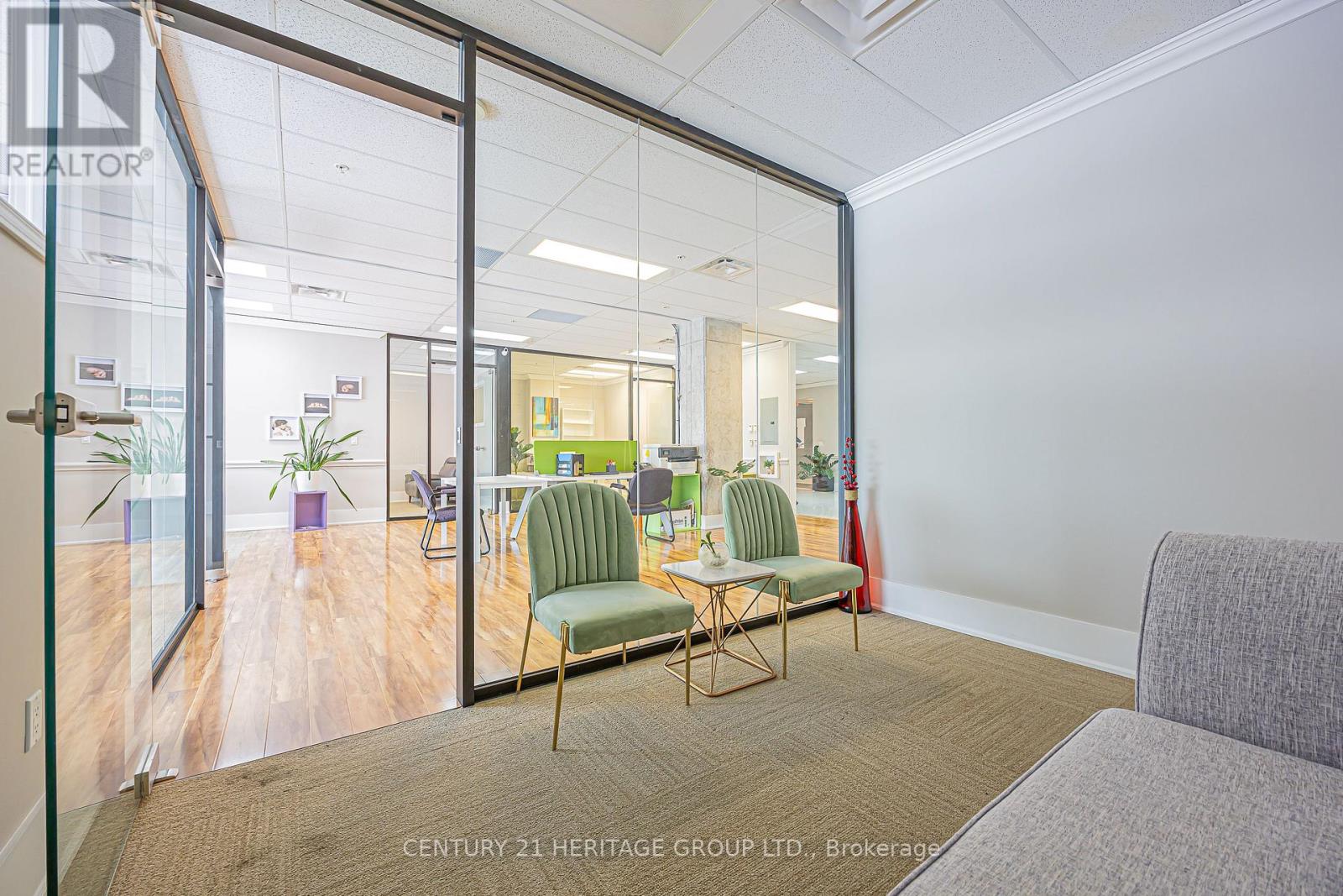 810-811 - 7191 Yonge Street, Markham, Ontario  L3T 0C4 - Photo 25 - N12712784