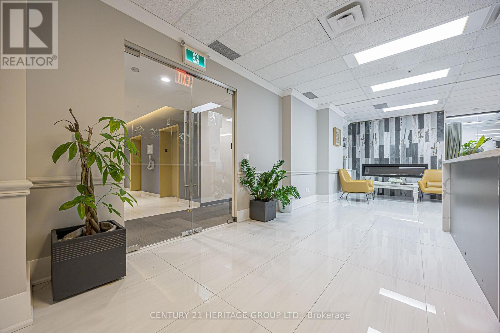 810-811 - 7191 Yonge Street, Markham, Ontario  L3T 0C4 - Photo 8 - N12712784