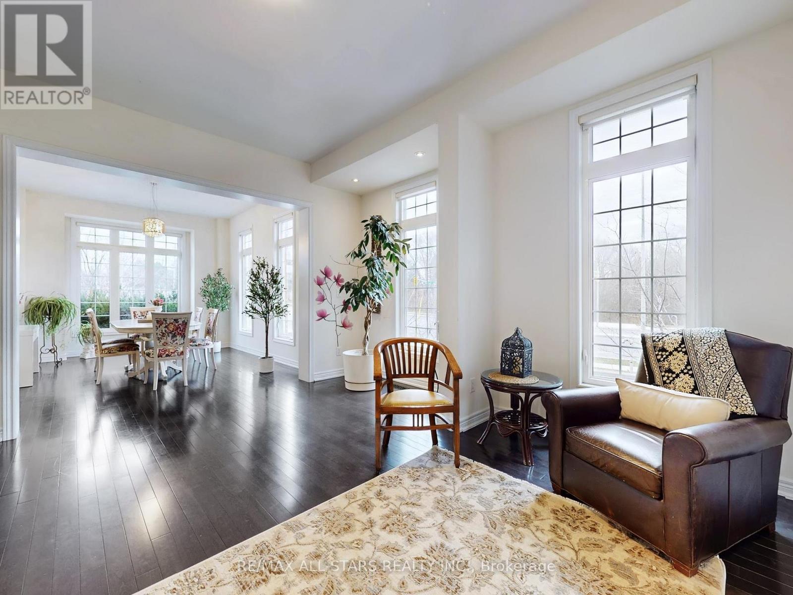 2 Yorkton Boulevard, Markham, Ontario  L6C 0J9 - Photo 11 - N12712836