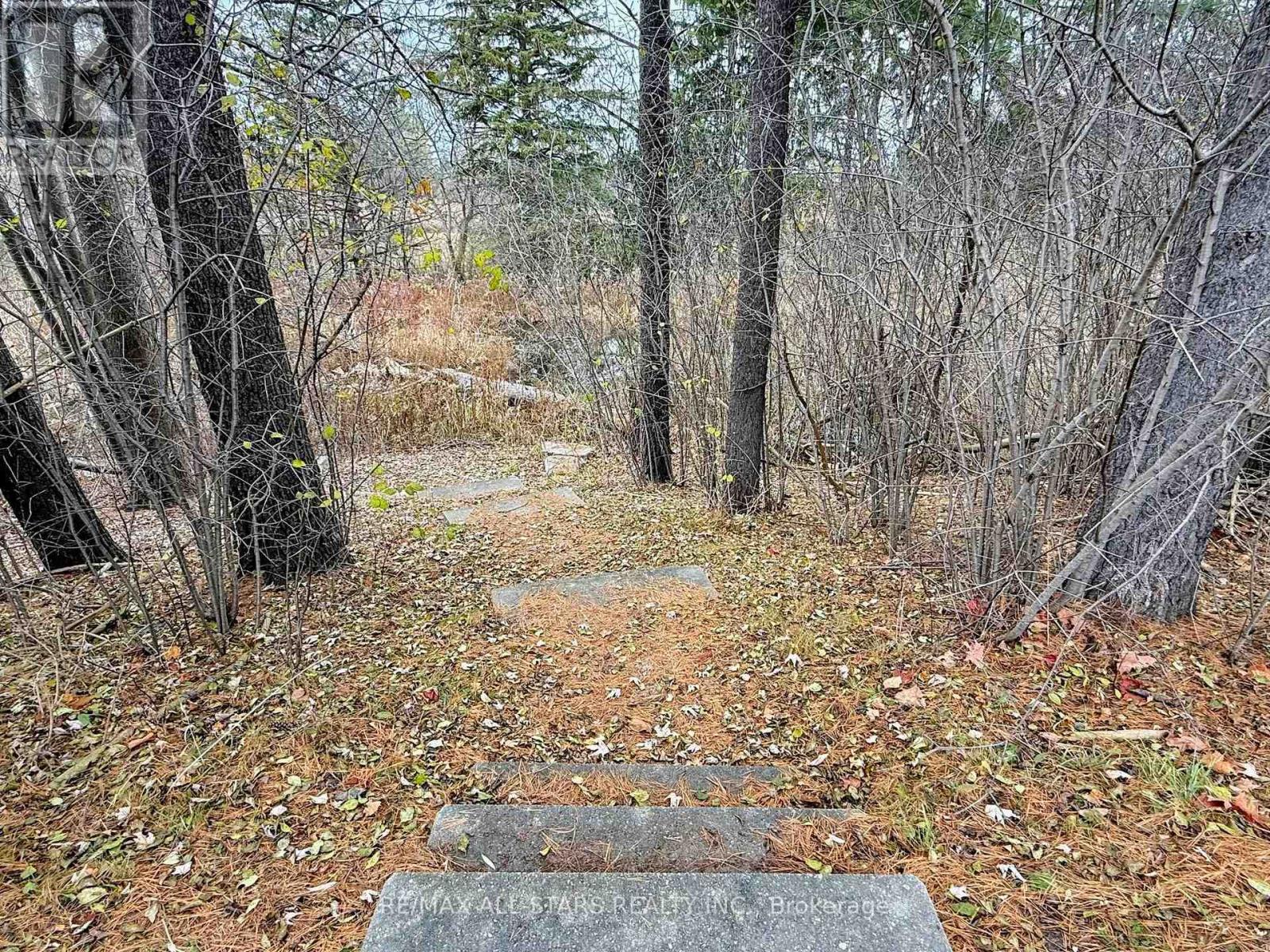 2 Yorkton Boulevard, Markham, Ontario  L6C 0J9 - Photo 42 - N12712836