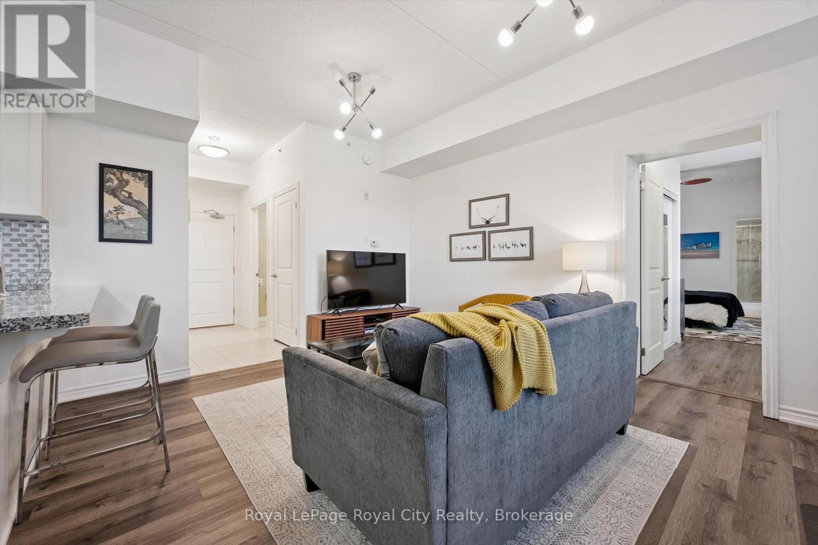 228 - 1077 Gordon Street, Guelph, Ontario  N1G 0E3 - Photo 10 - X12712944