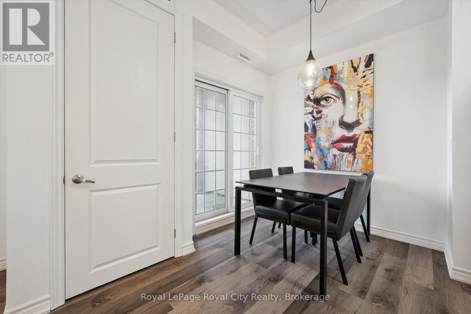 228 - 1077 Gordon Street, Guelph, Ontario  N1G 0E3 - Photo 4 - X12712944