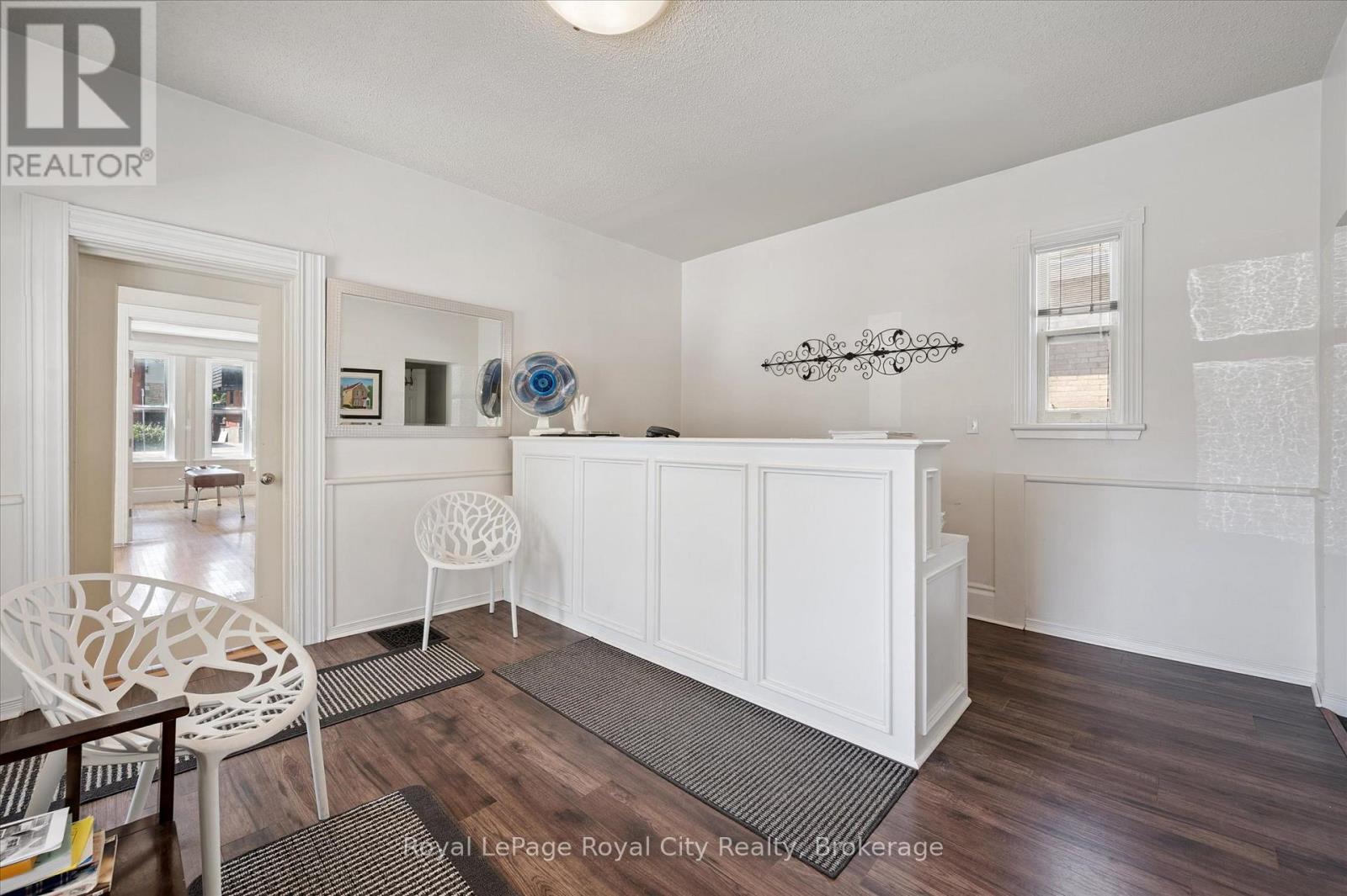 363 Woolwich Street, Guelph, Ontario N1H 3W4 - Photo 6 - X12712978