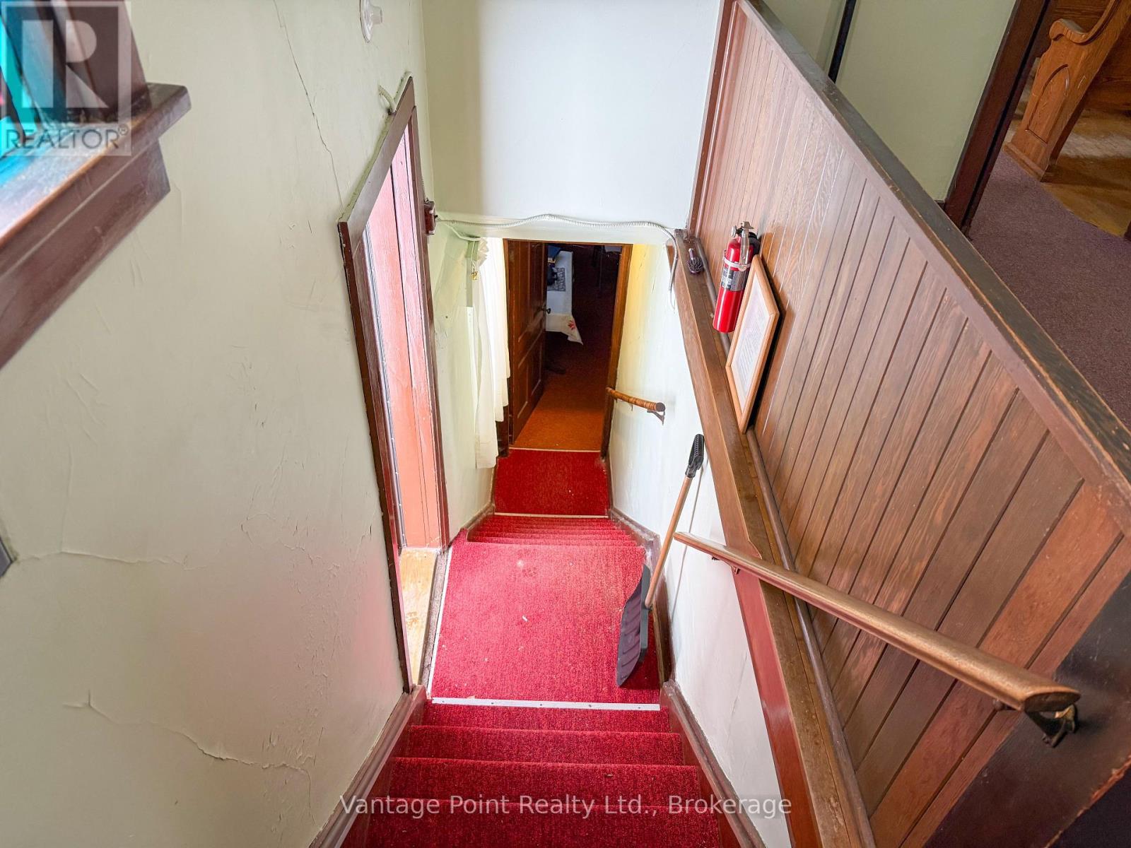 169 Kincardine Street, Grey Highlands, Ontario  N0C 1K0 - Photo 13 - X12713052