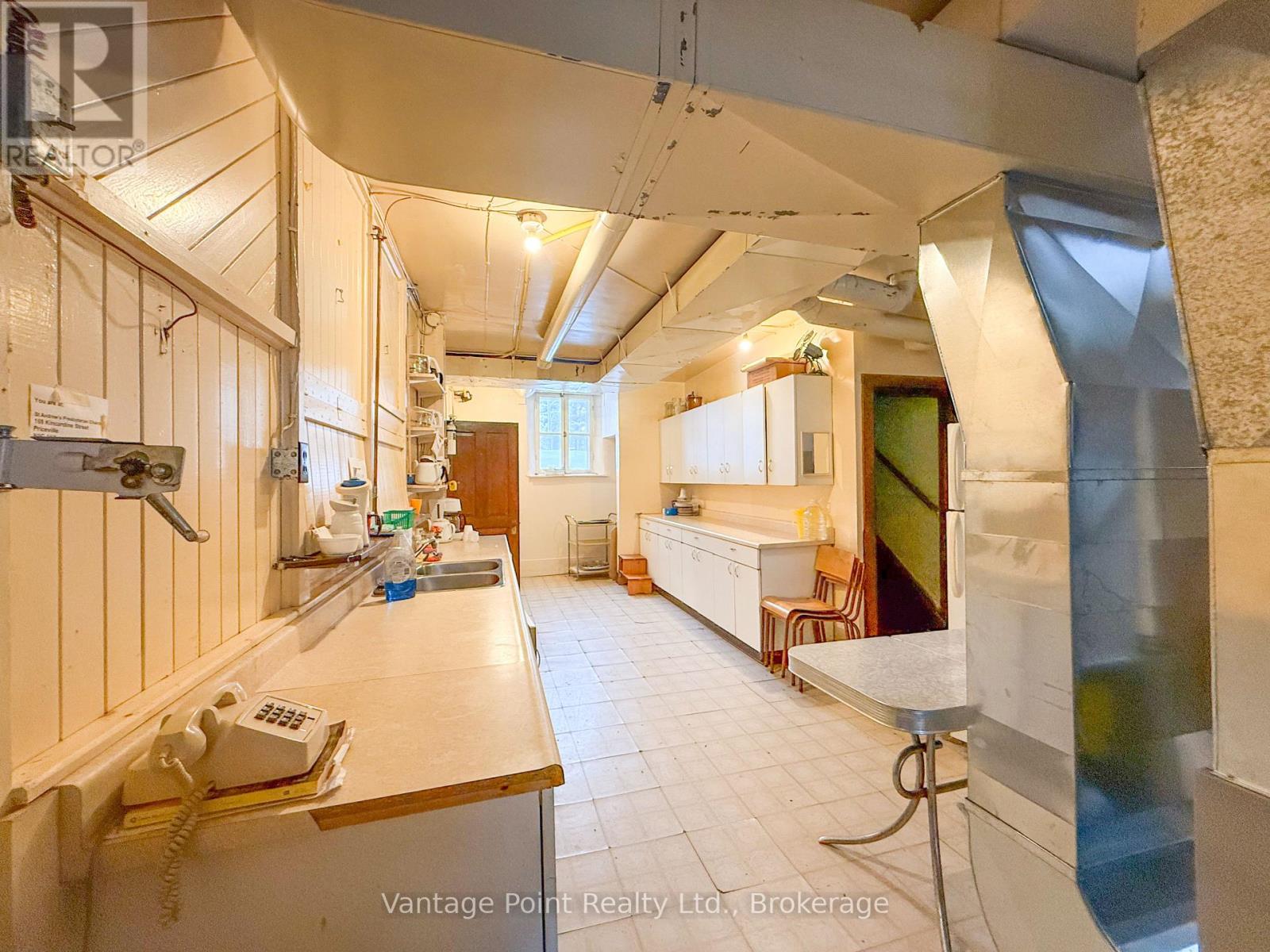 169 Kincardine Street, Grey Highlands, Ontario  N0C 1K0 - Photo 18 - X12713052