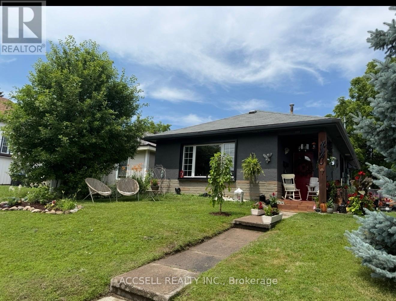 Midland House for sale:  2 bedroom 700 sq.ft. (Listed 2026-01-20)