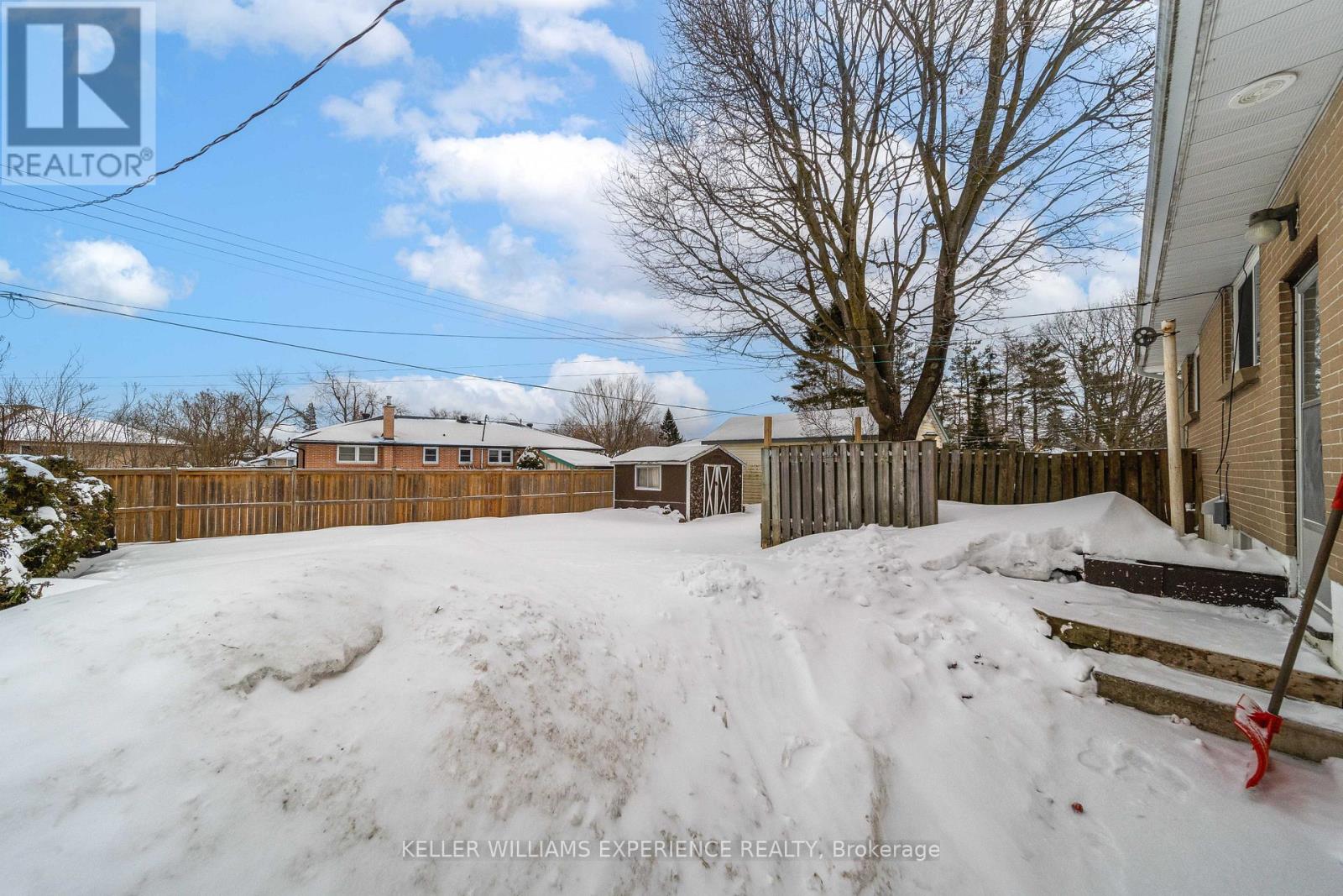 Main - 51 Davidson Street, Barrie (Wellington), Ontario  L4M 3S1 - Photo 14 - S12712848