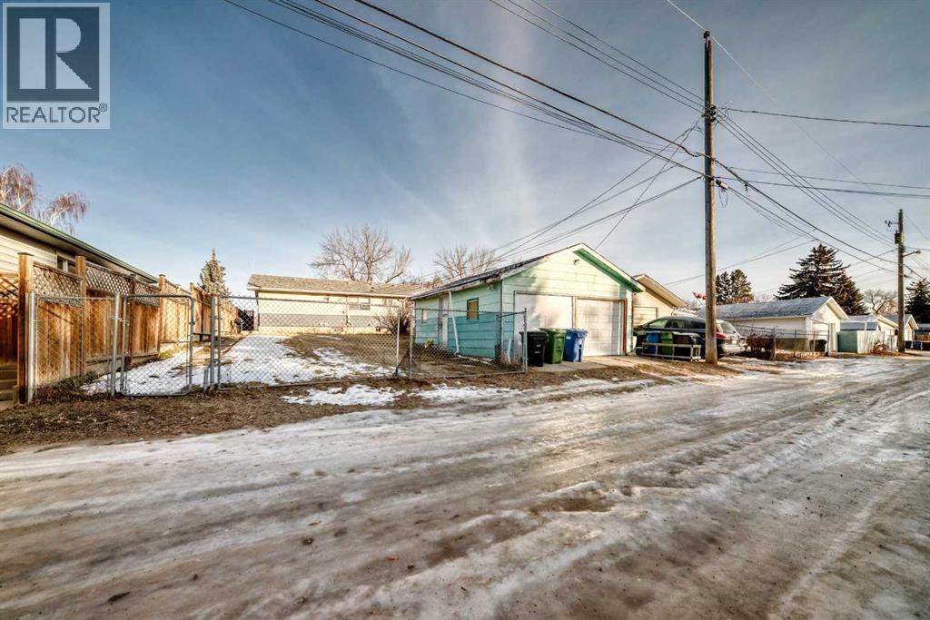 4703 35 Avenue Sw, Calgary, Alberta  T3E 1B5 - Photo 40 - A2280384