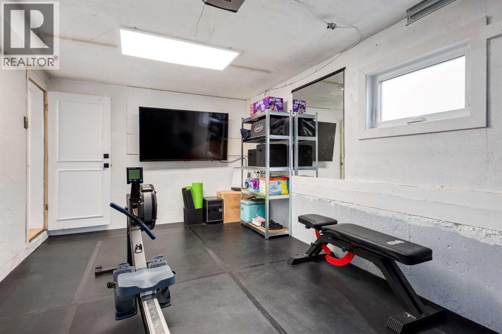 2539 Chicoutimi Drive Nw, Calgary, Alberta  T2L 0W4 - Photo 36 - A2279653