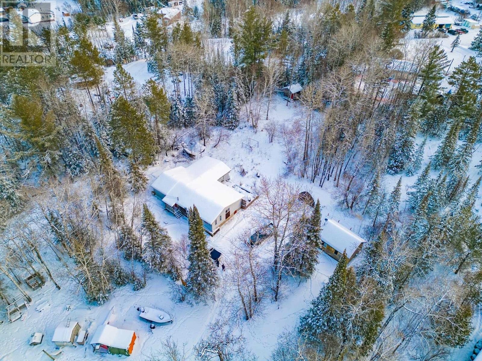 2589b Highway 17 East, Kenora, Ontario  P9N 3W8 - Photo 2 - TB2600058