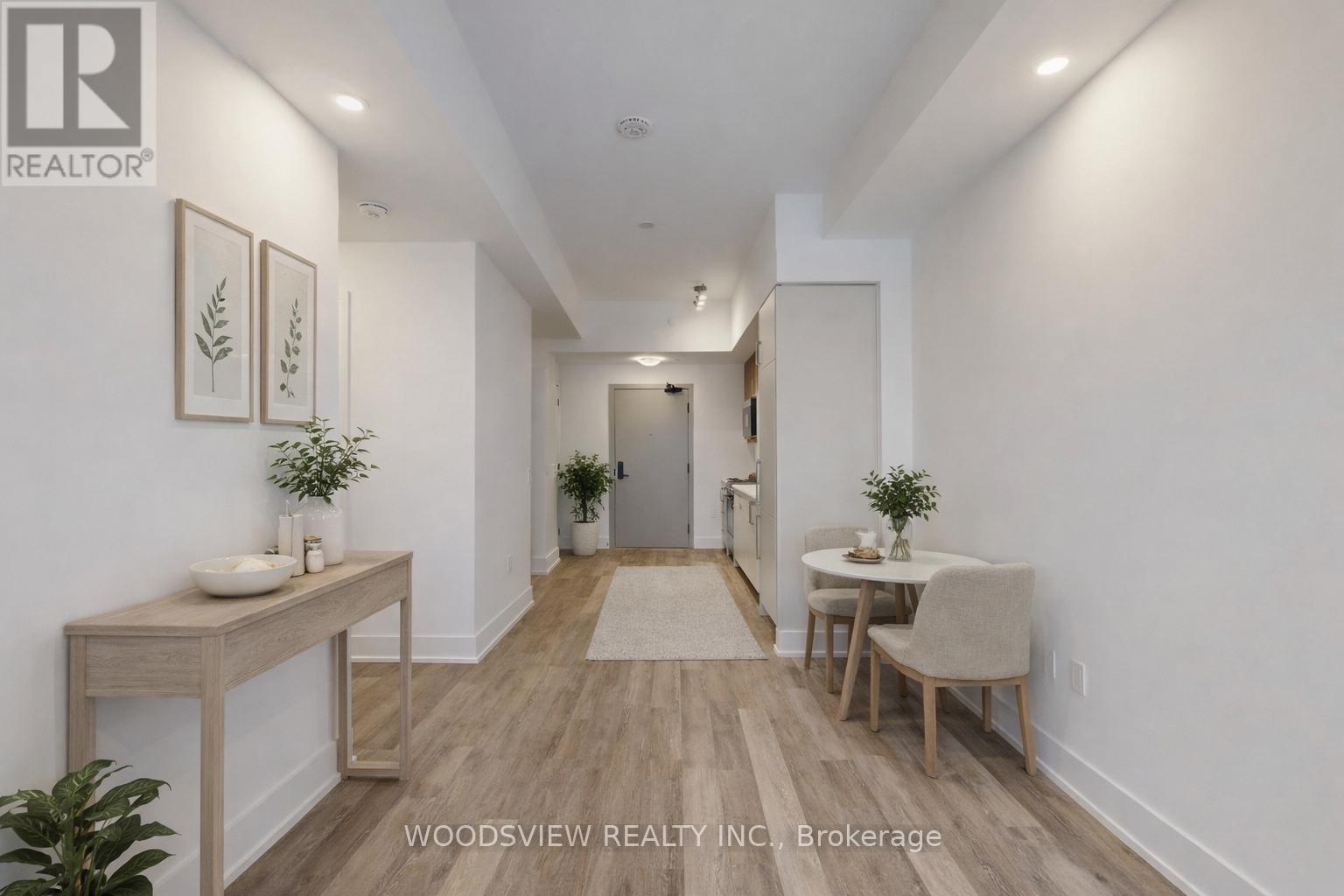 533 - 2075 King Road, King, Ontario  L7B 0R6 - Photo 2 - N12711264