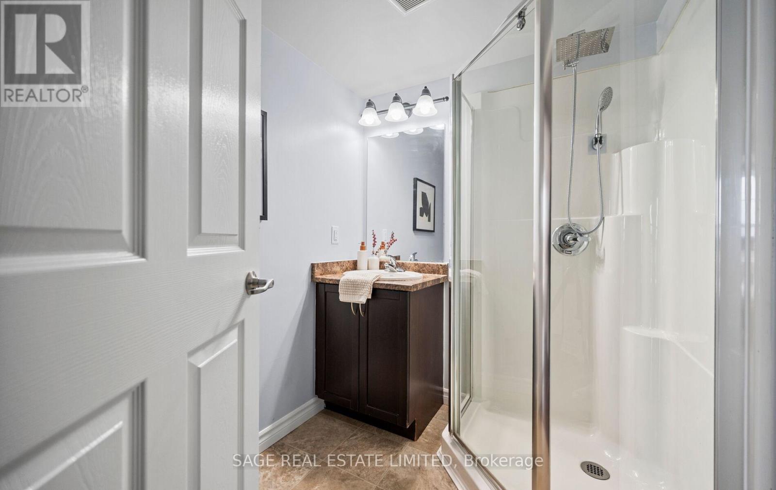 402 - 1360 Main Street E, Milton, Ontario  L9T 7S5 - Photo 26 - W12712750