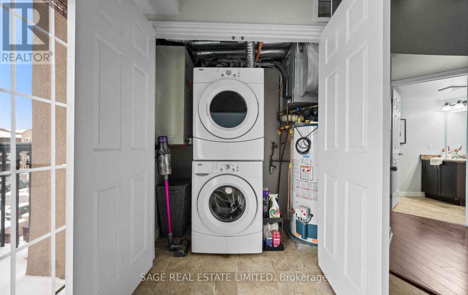 402 - 1360 Main Street E, Milton, Ontario  L9T 7S5 - Photo 28 - W12712750