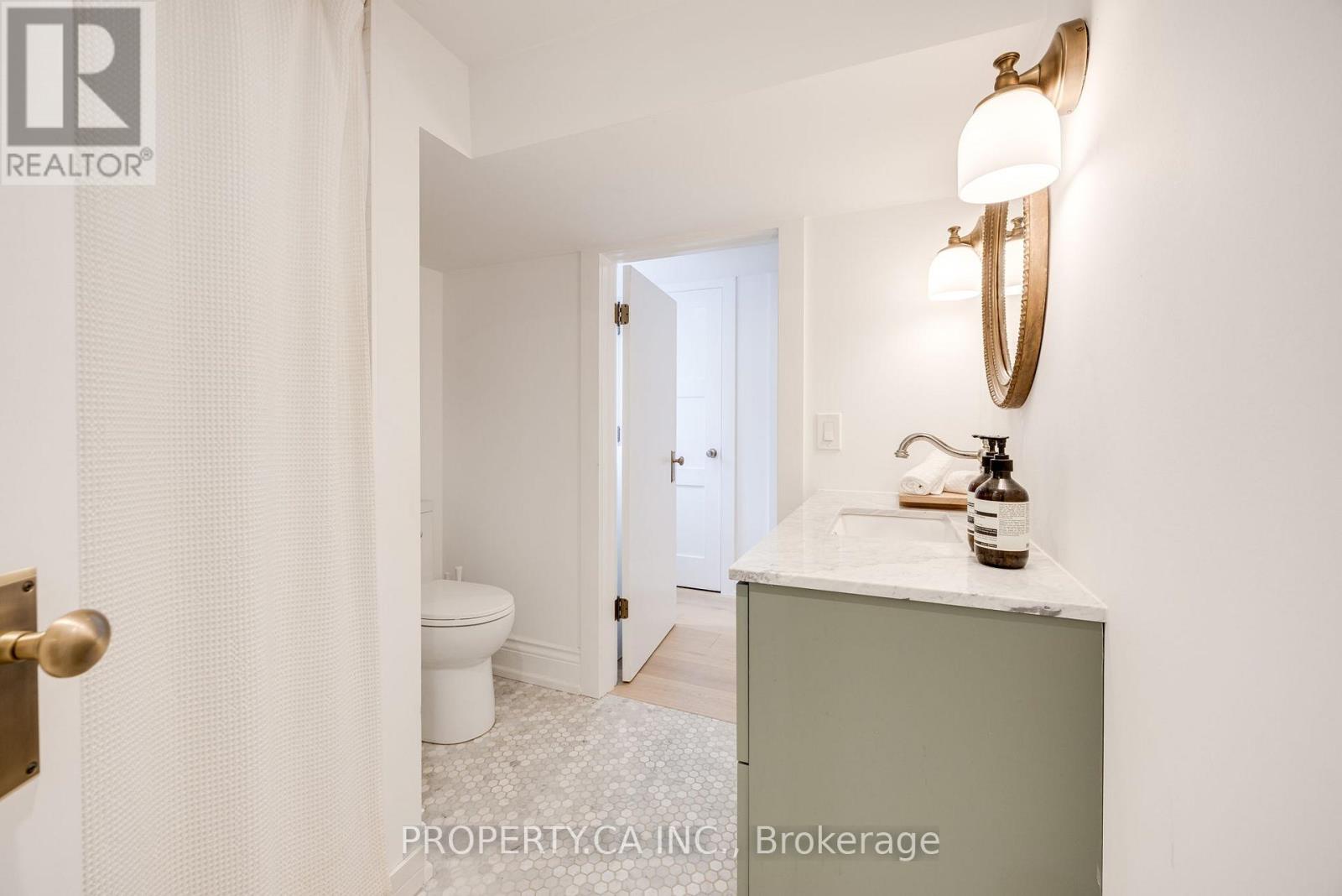 1287 Davenport Road, Toronto, Ontario  M6H 2H3 - Photo 19 - W12712756