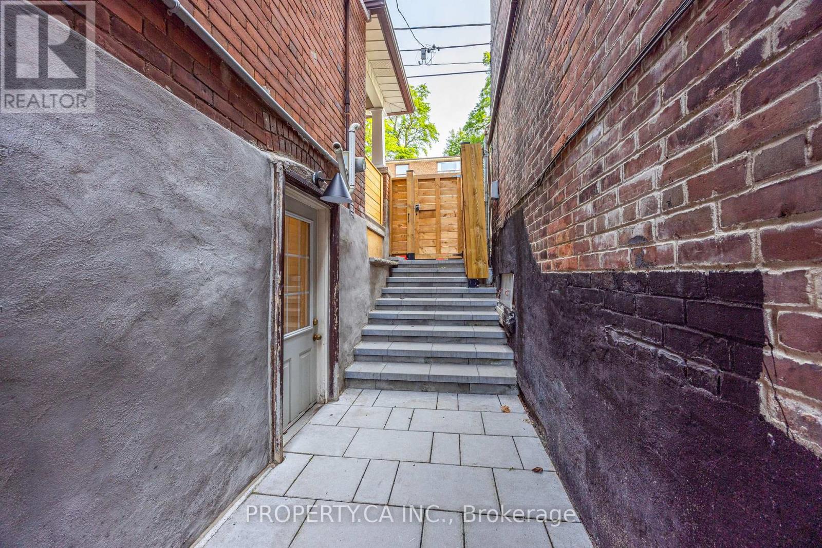 1287 Davenport Road, Toronto, Ontario  M6H 2H3 - Photo 38 - W12712756
